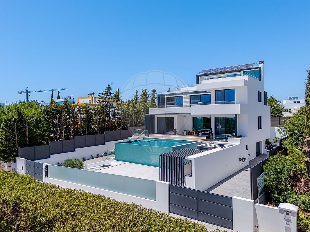 Apartamento T4 à venda em Tavira