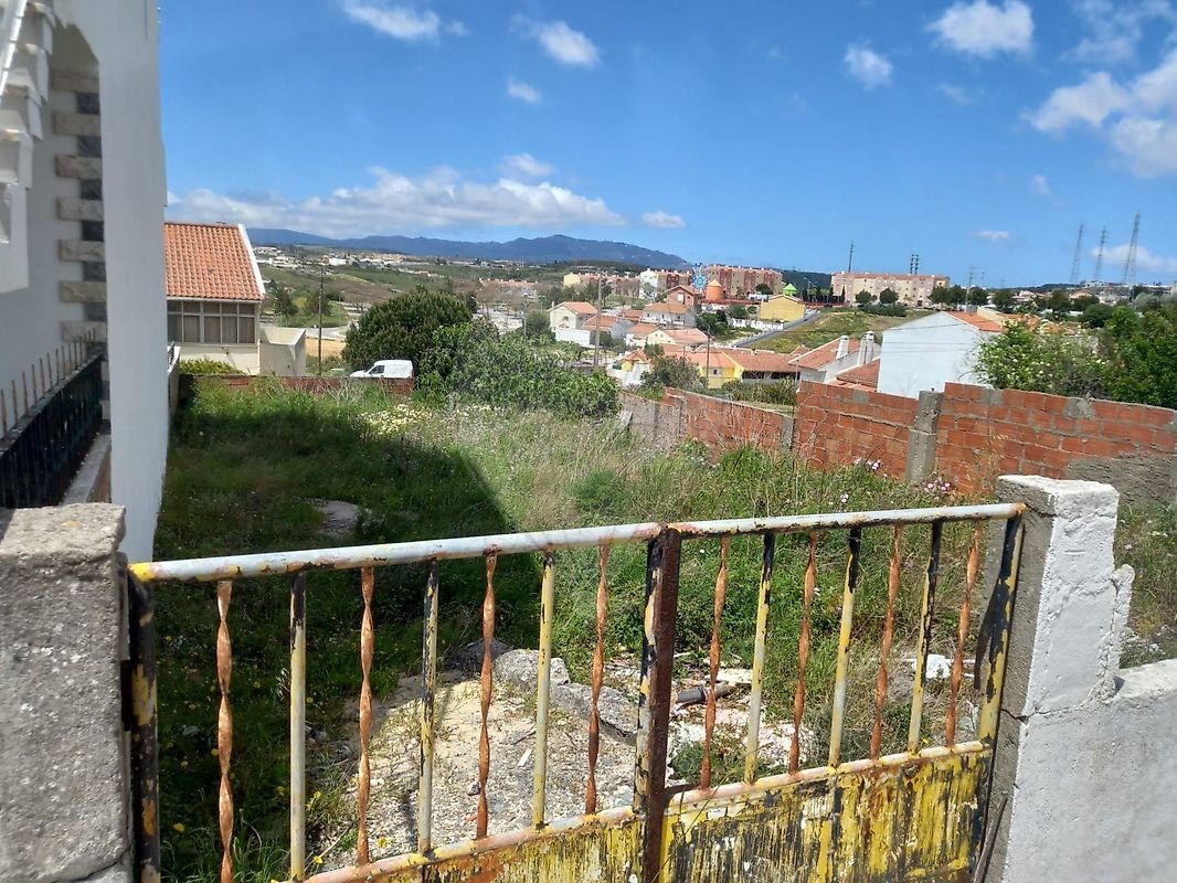Terreno em Oeiras