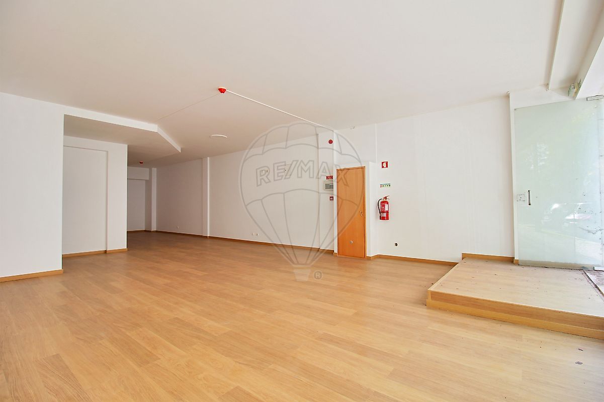 listing 122911464-13 picture-0