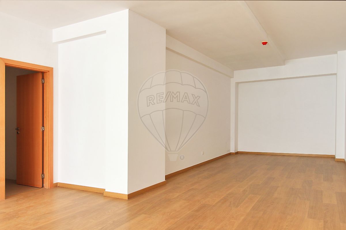 listing 122911464-13 picture-0