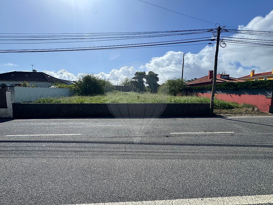 Land for sale in Sintra, Portugal — €176,000