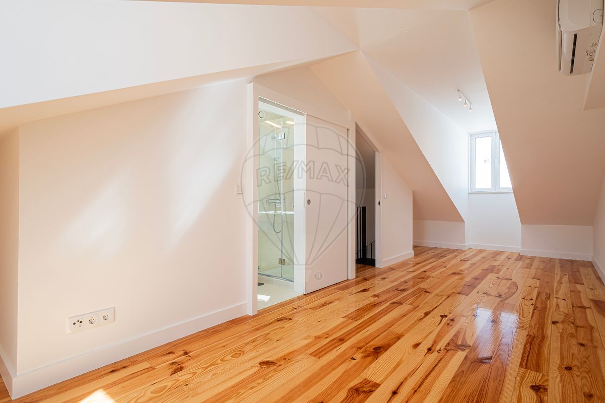 listing 122911671-2 picture-0