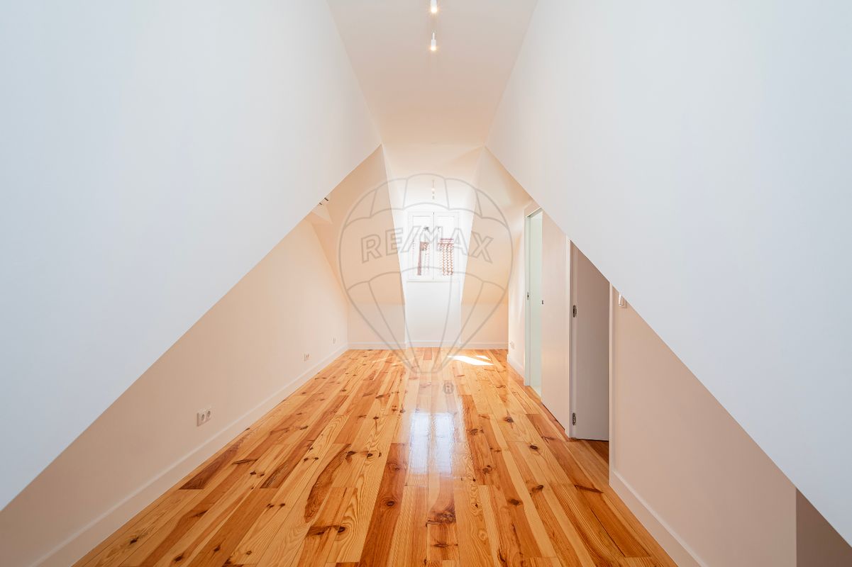 listing 122911671-2 picture-0