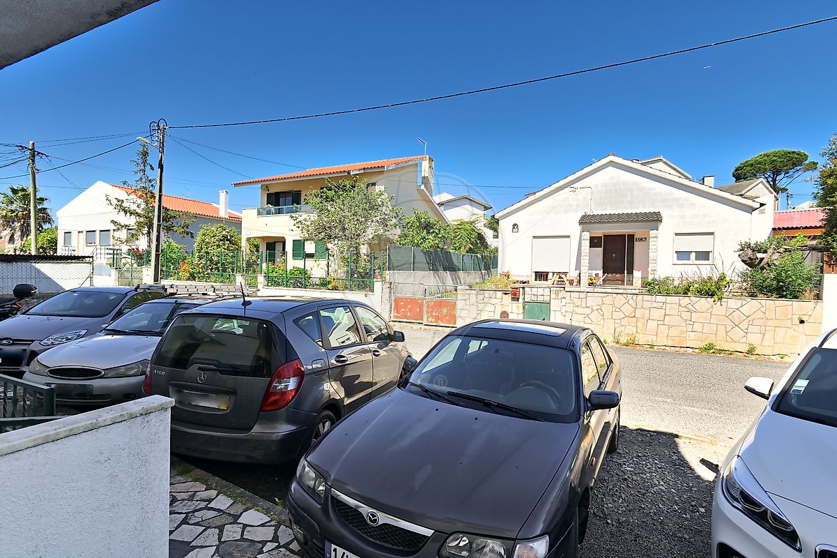 listing 122911512-49 picture-0