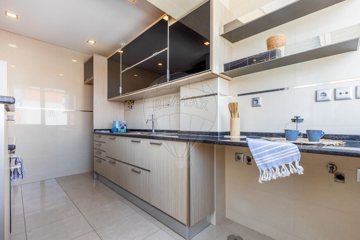 listing 122911542-47 picture-0
