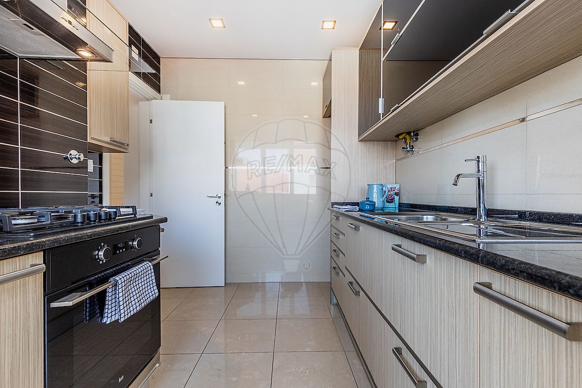 listing 122911542-47 picture-0