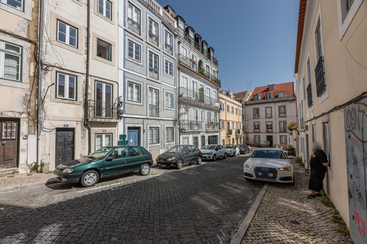 listing 122911278-308 picture-0