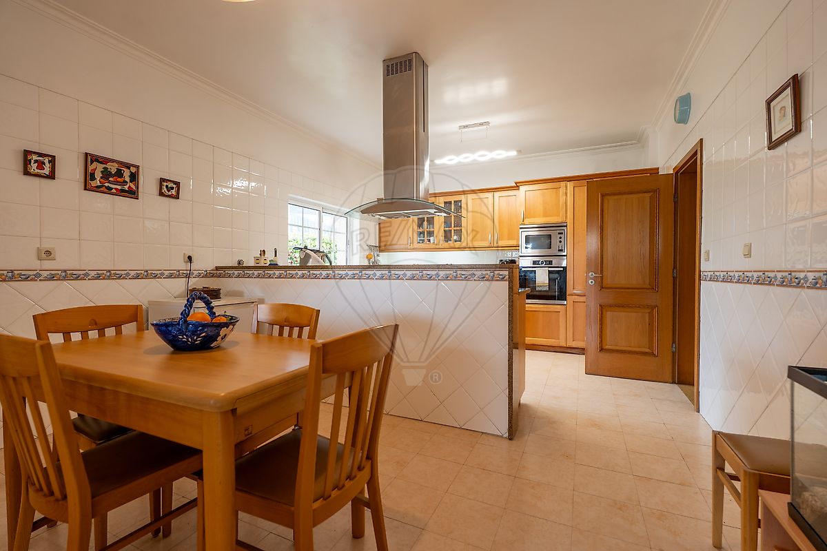listing 122911698-5 picture-0
