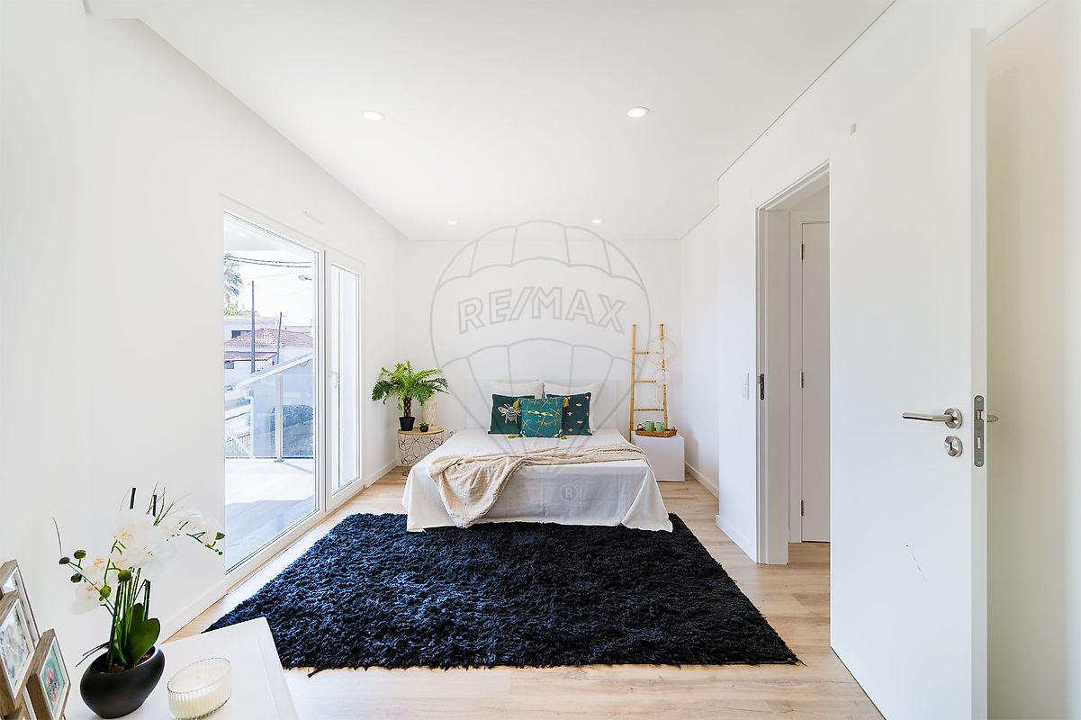 listing 122911272-233 picture-0