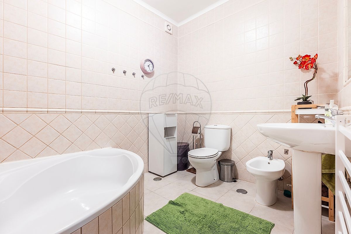 Apartamento T5 à venda em Misericórdia, Lisboa — foto 8