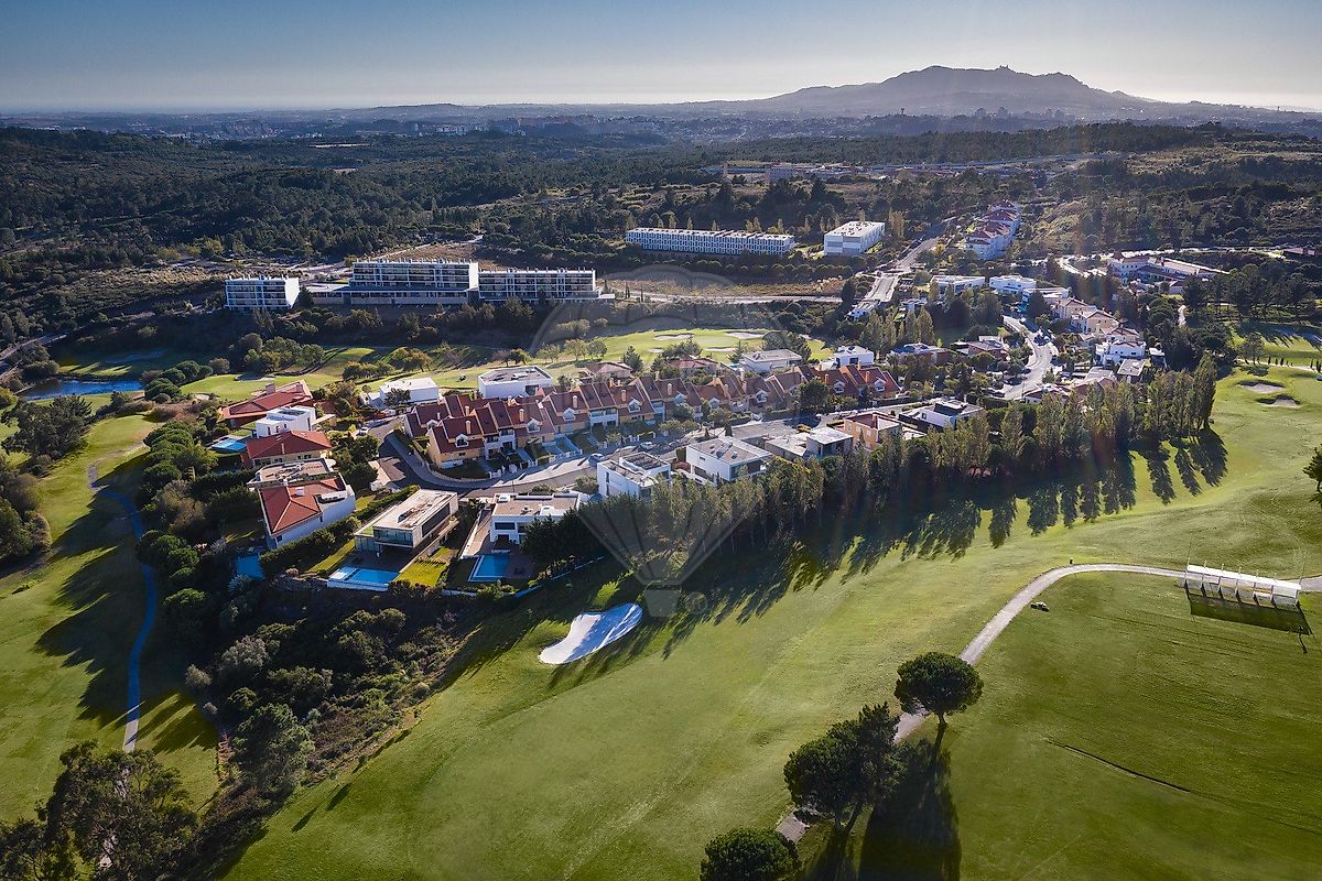 Moradia T4 para venda