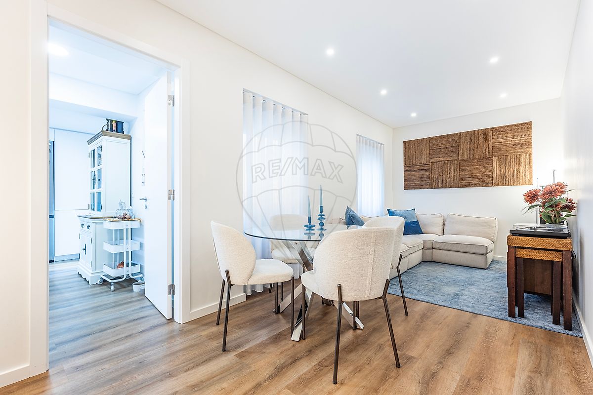 Apartamento T2 à venda em Odivelas