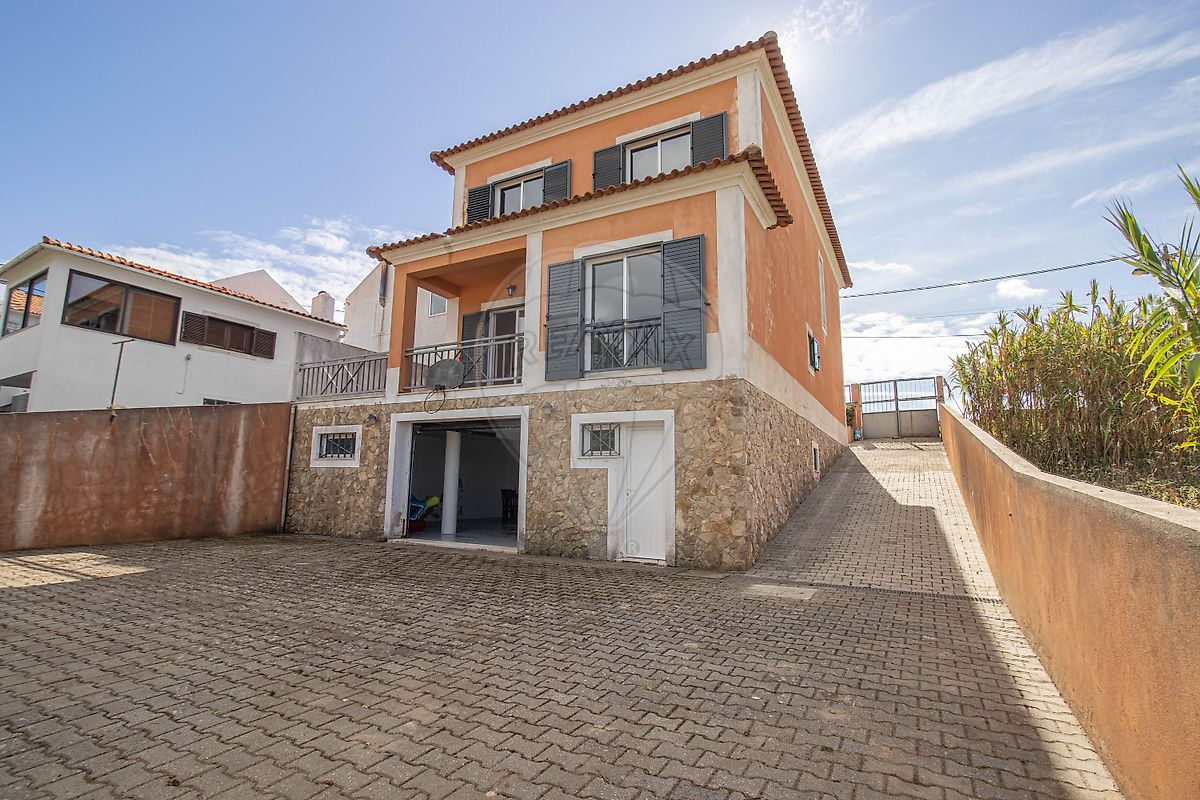 Moradia T4 à venda em Sintra