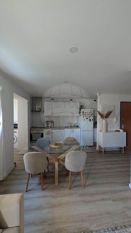 Apartamento T2 à venda em Odivelas