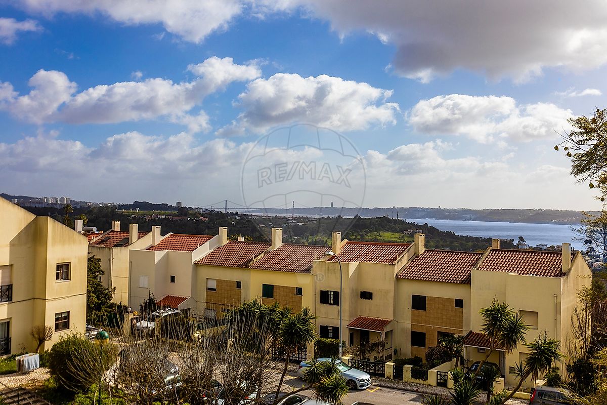 Apartamento T3 à venda em Oeiras