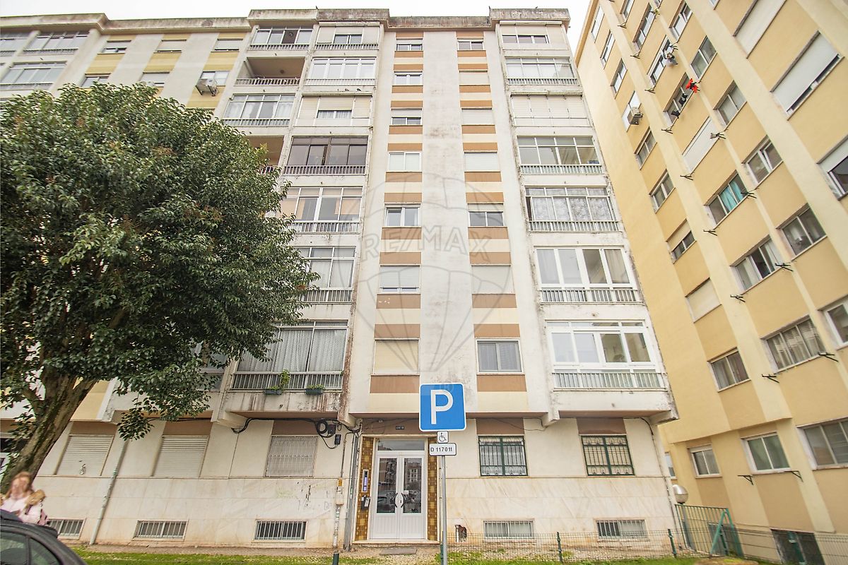 Apartamento T2 à venda em Sintra