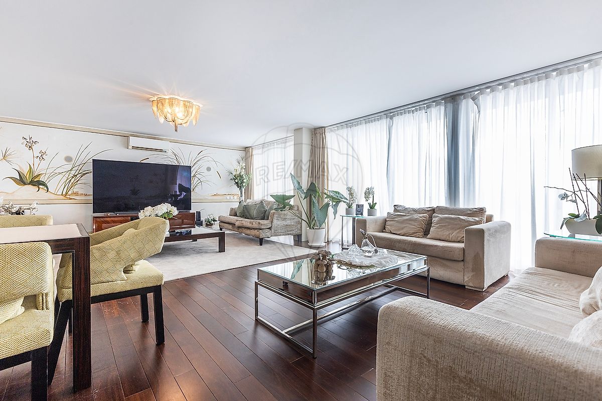 Apartamento T7 à venda em Lisboa