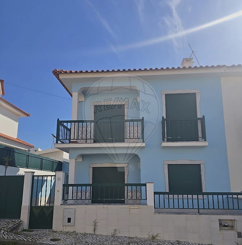Moradia T4 para arrendar em Torres Vedras