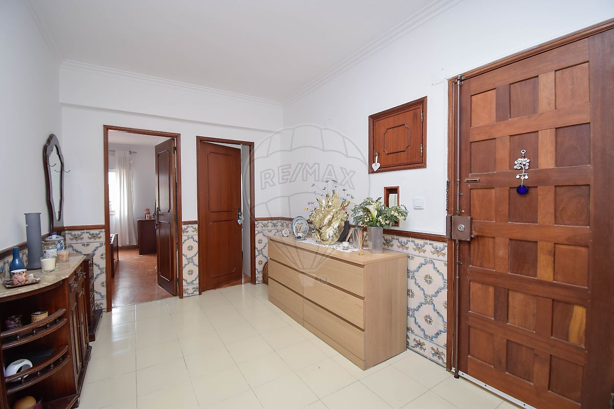 Apartamento T2 à venda em Sintra