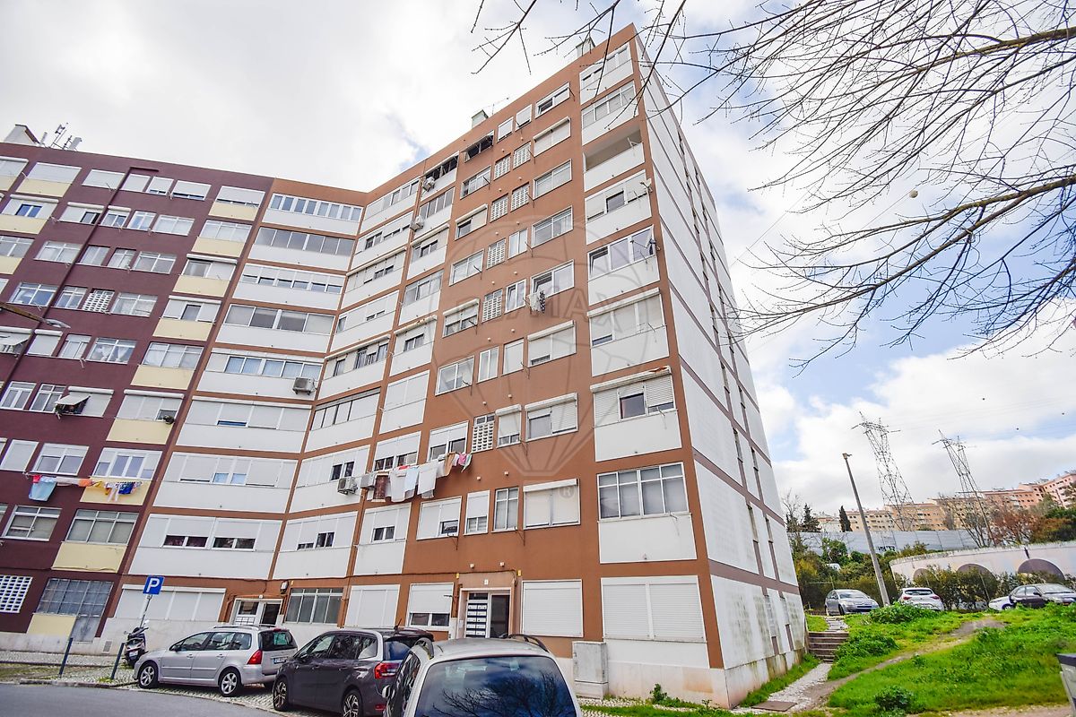 Apartamento T2 à venda em Odivelas
