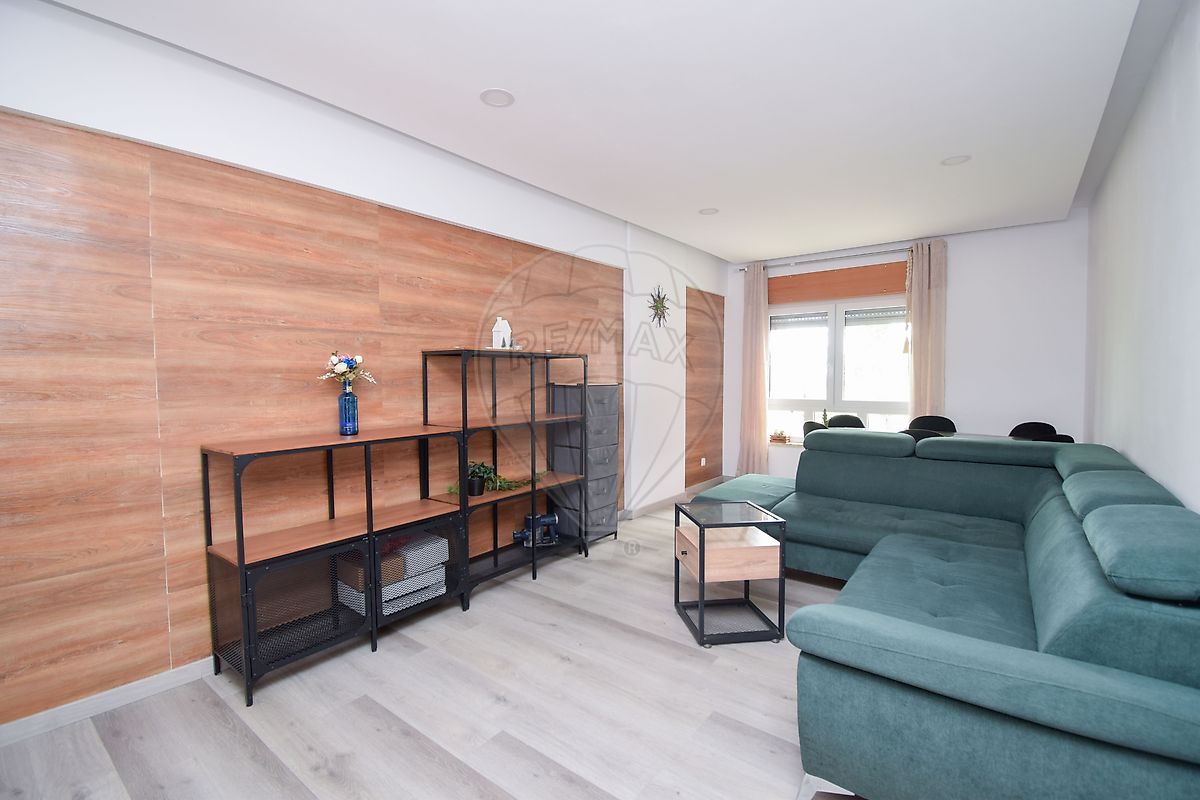 Apartamento T2 à venda em Sintra