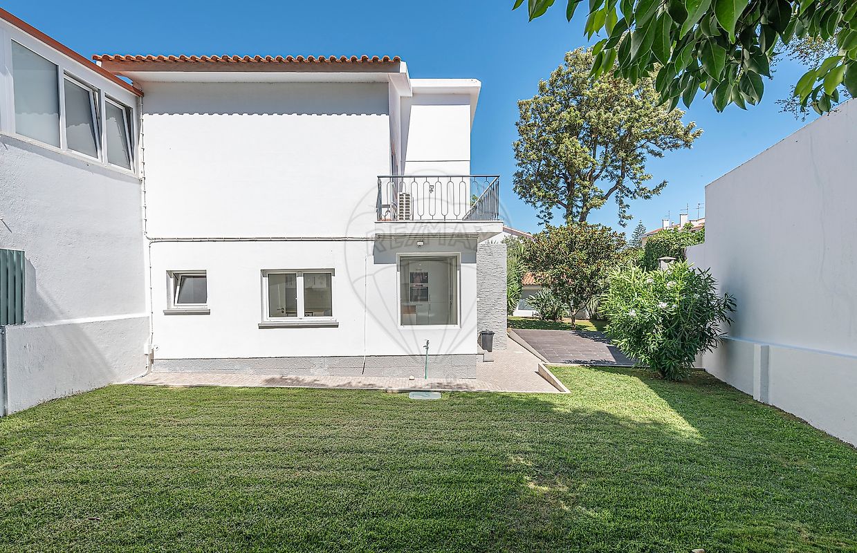 Moradia T3 em Carcavelos e Parede 42