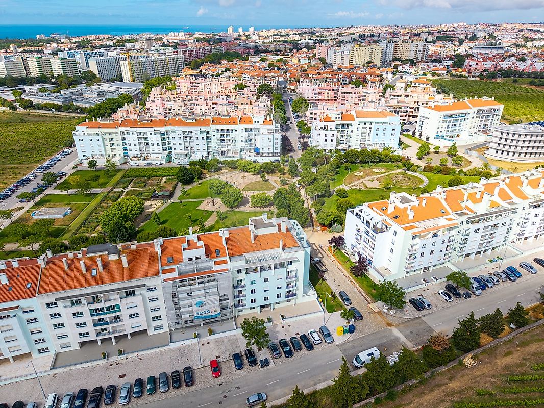 Apartamento T2 em Carcavelos e Parede 37