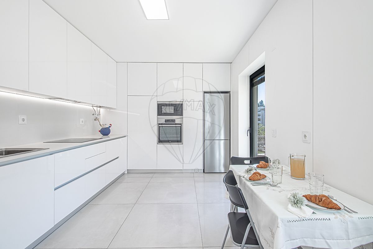 Apartamento T4 à venda em Lisboa