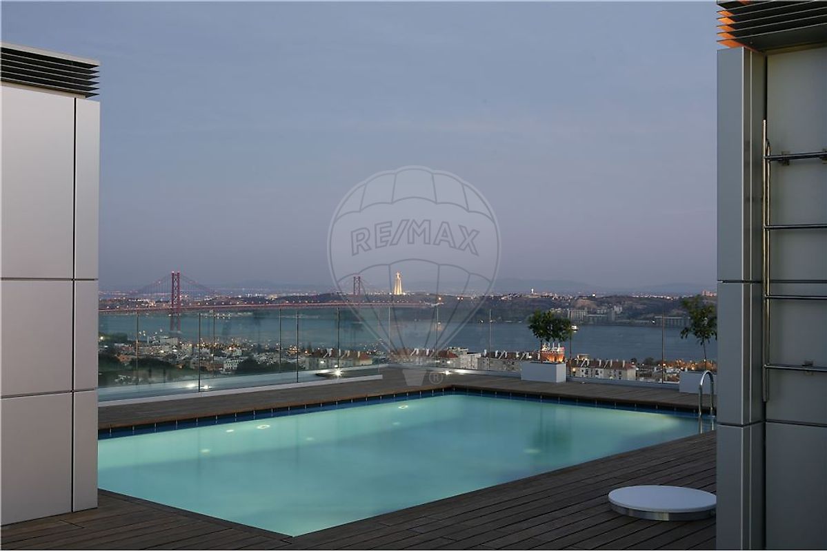 Apartamento T4 à venda em Lisboa