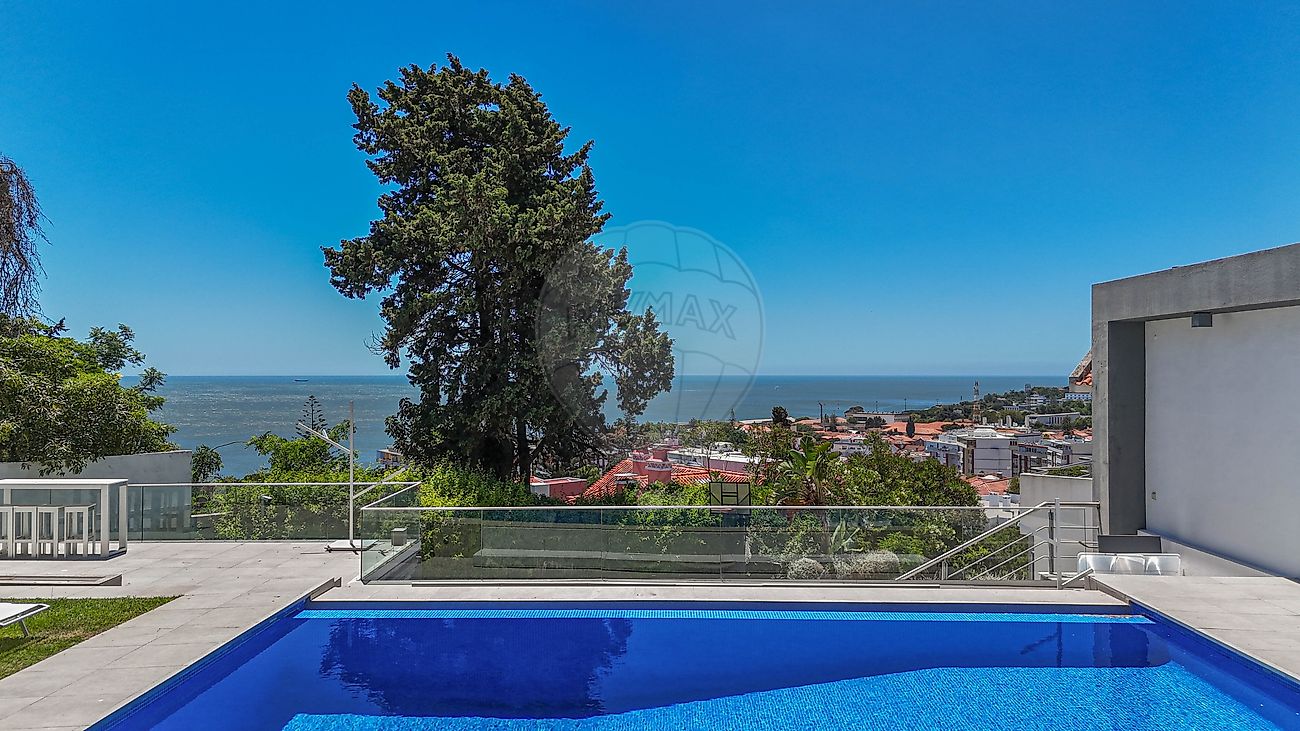 Apartamento T4 à venda em Oeiras