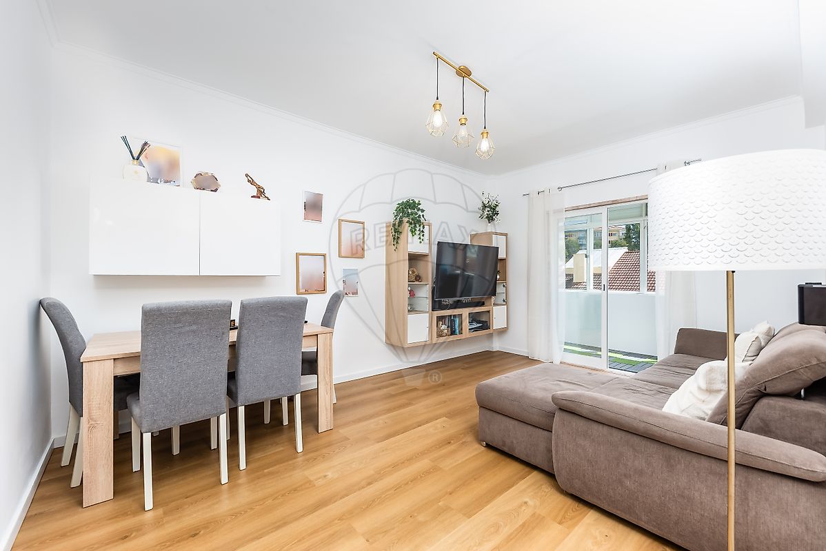 Apartamento T2 à venda em Sintra