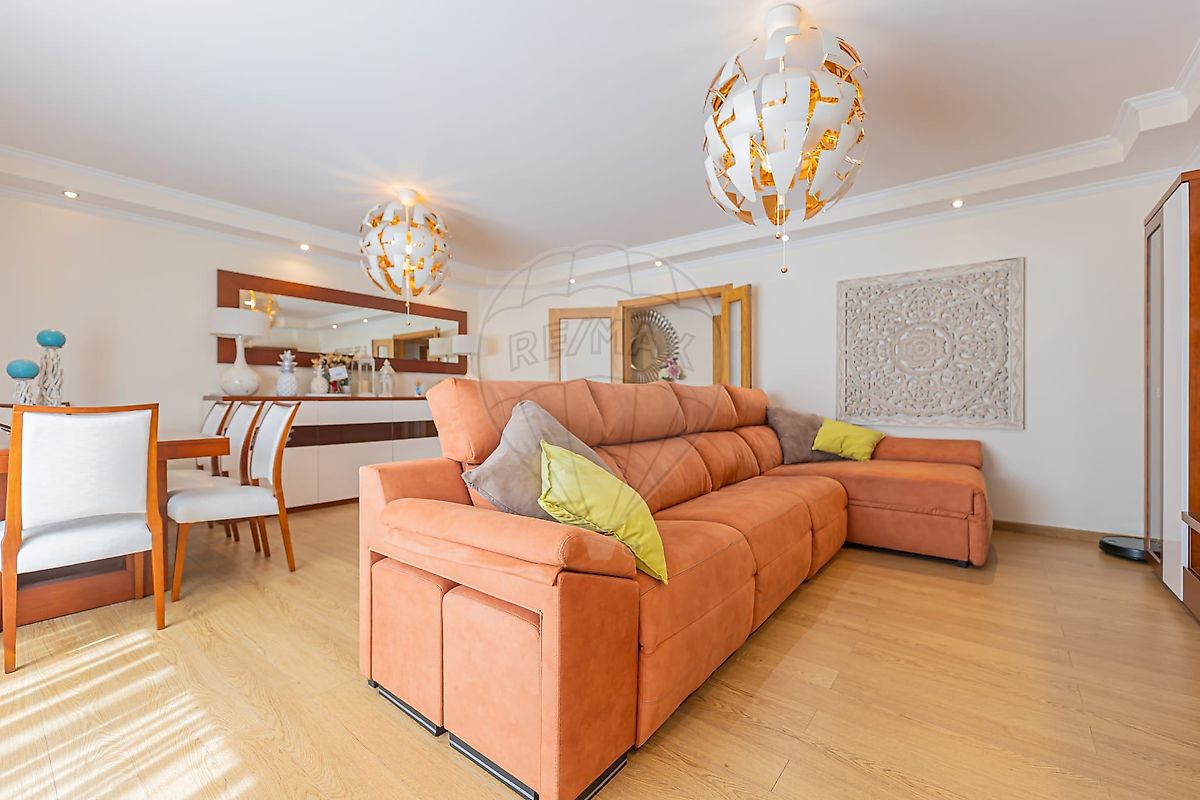 Apartamento T3 à venda em Sintra