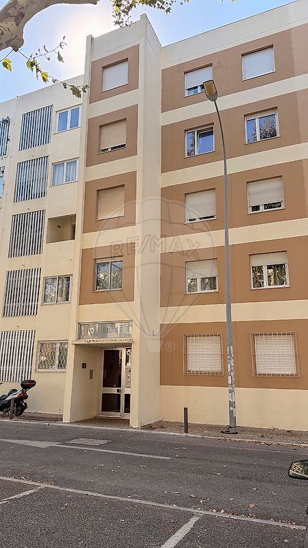 Apartamento T2 à venda em Oeiras