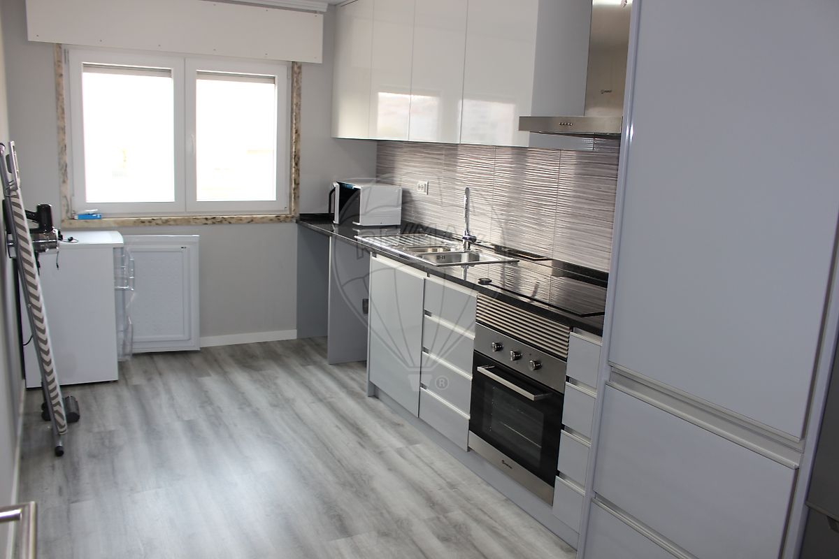 Apartamento T2 à venda em Sintra