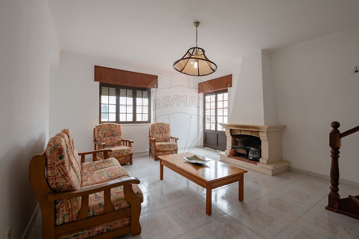 Apartamento T3 à venda em Odemira