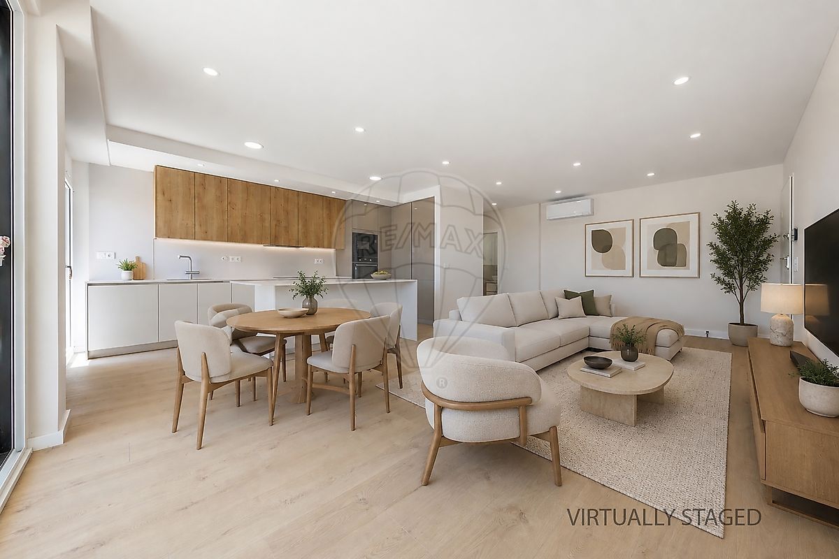 Apartamento T2 à venda em Loures