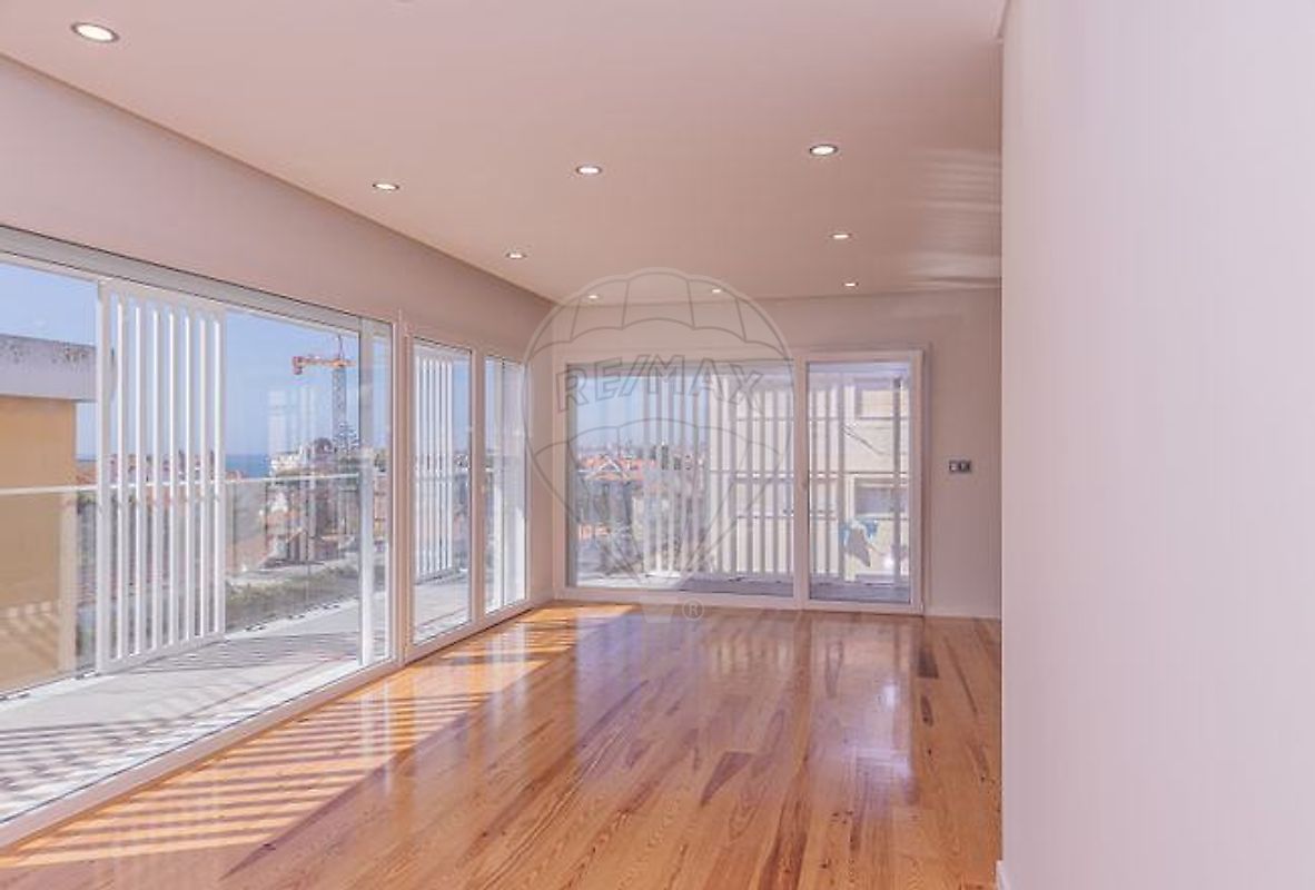 Apartamento T4 à venda em Cascais