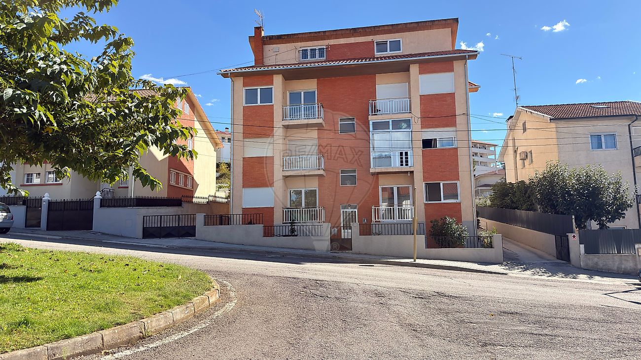 Apartamento T1 à venda em Bragança