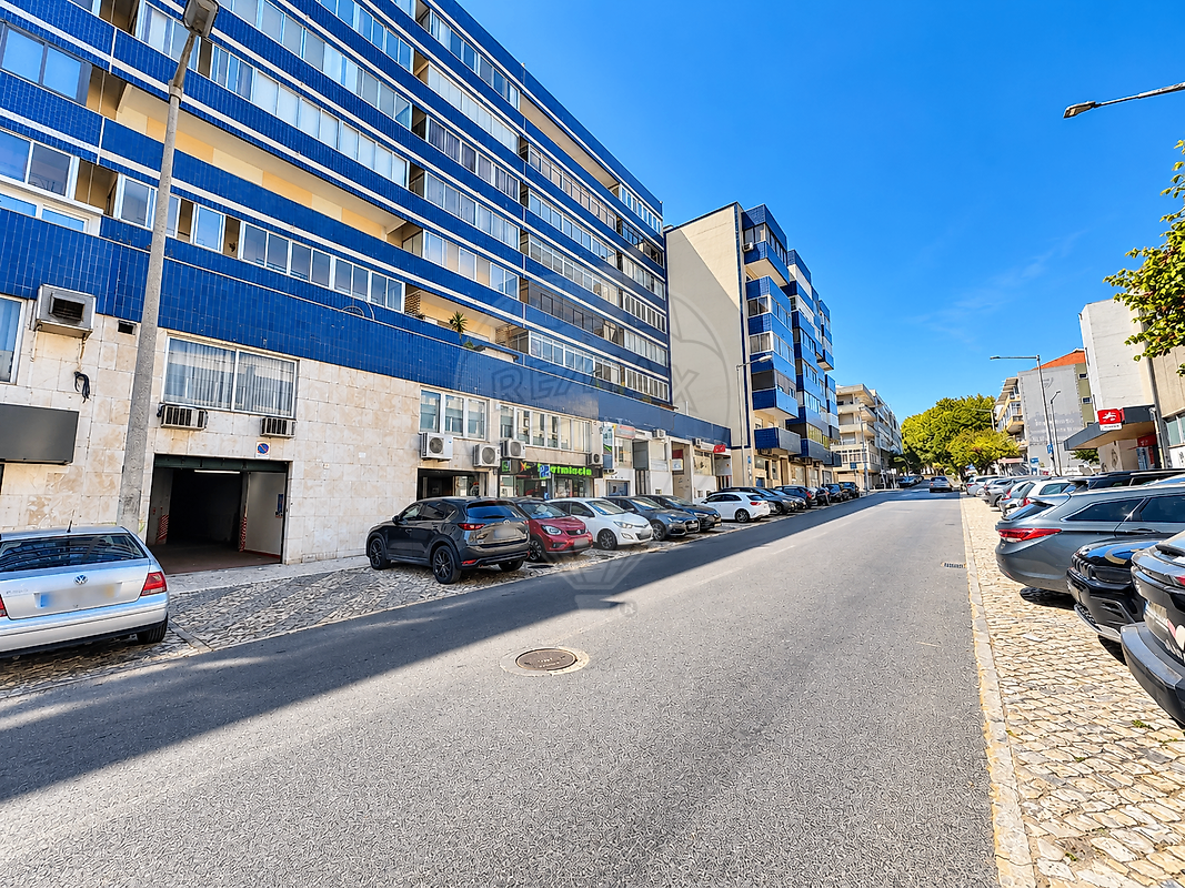 Apartamento à venda em Almada