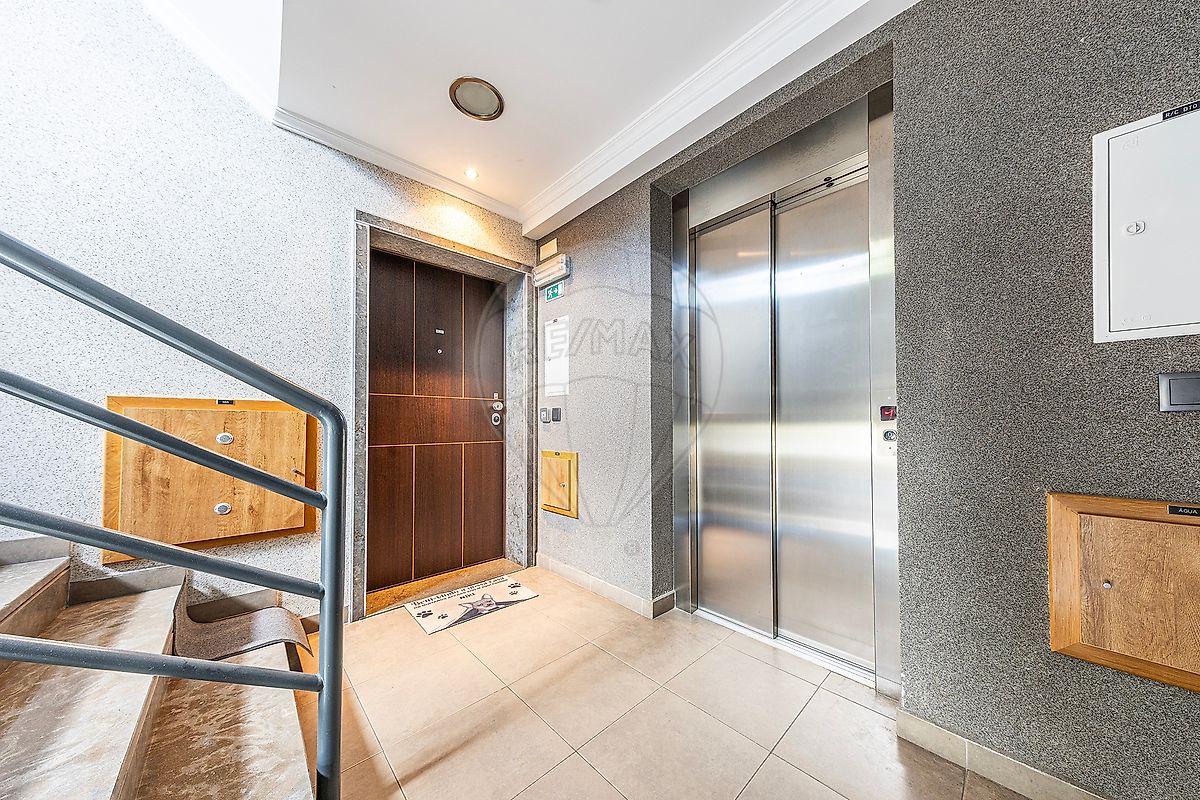 Apartamento T4 à venda em Santo António da Charneca, Barreiro — foto 31