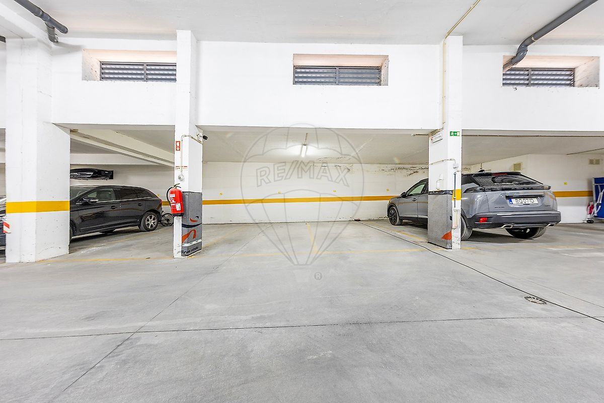 Apartamento T4 à venda em Santo António da Charneca, Barreiro — foto 30