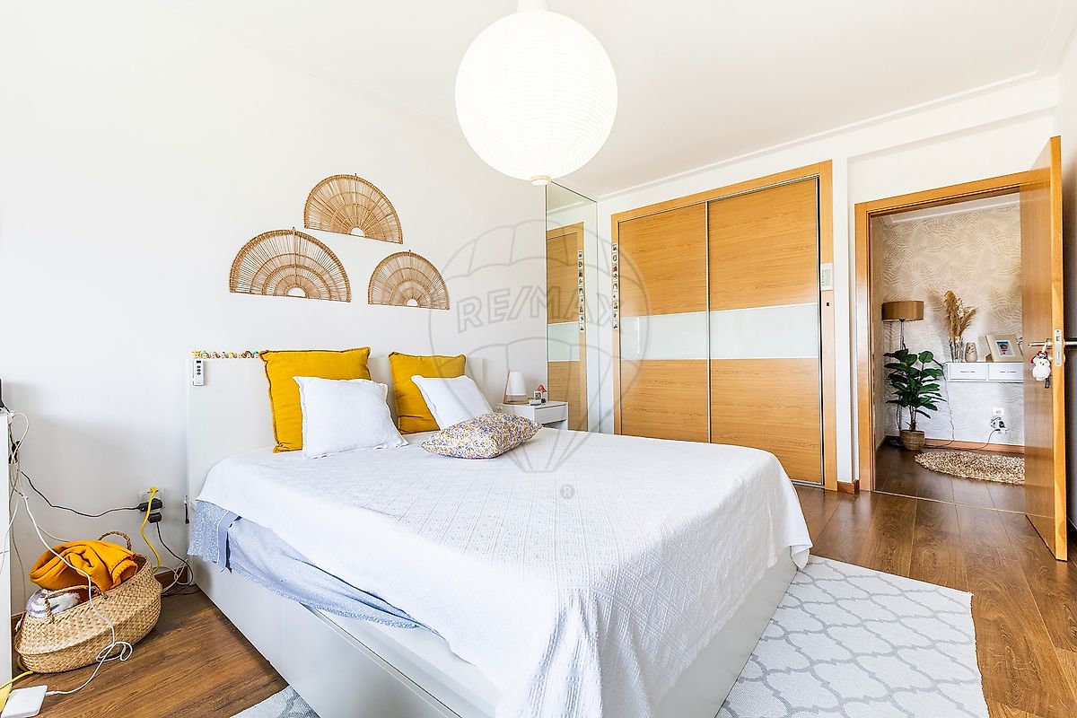Apartamento T4 à venda em Santo António da Charneca, Barreiro — foto 17