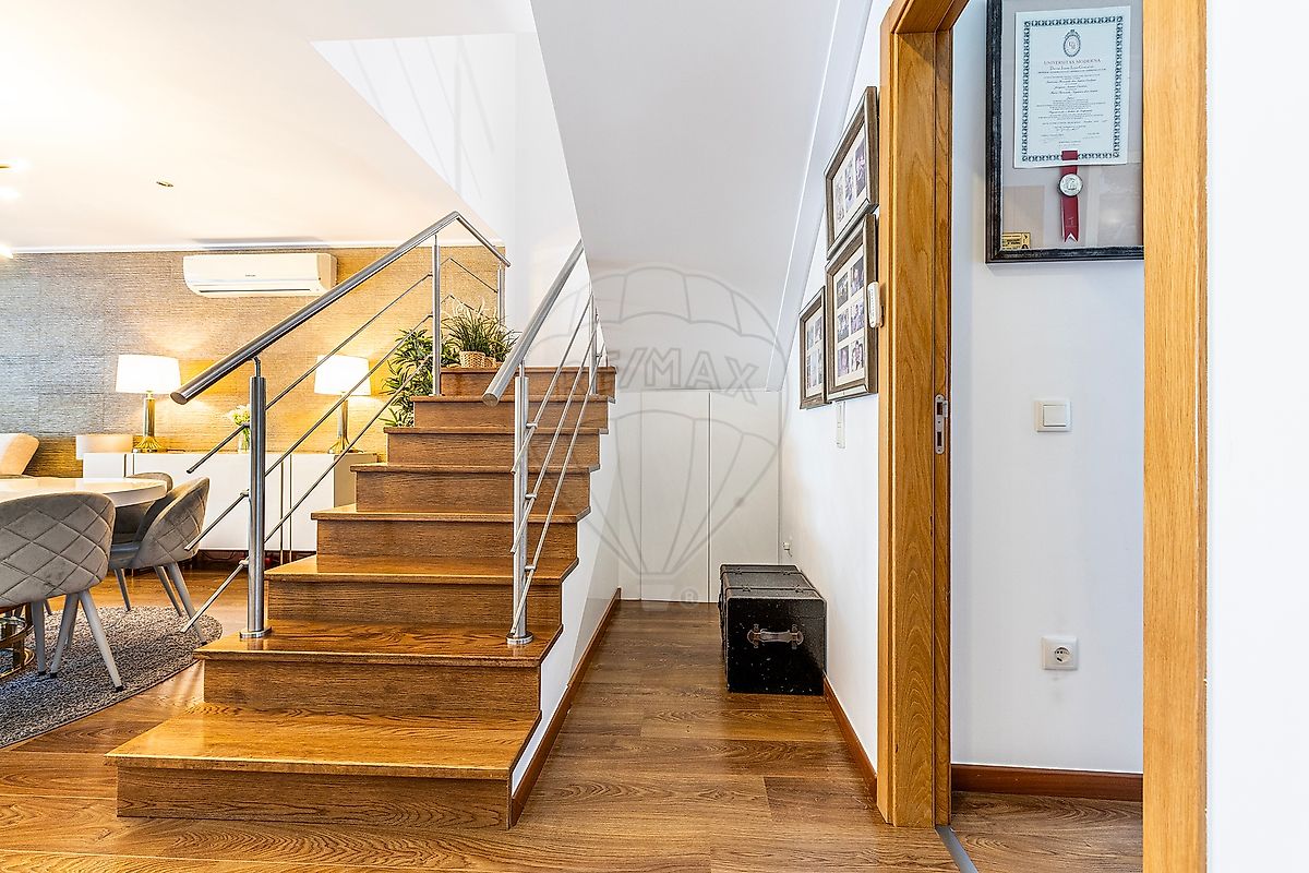 Apartamento T4 à venda em Santo António da Charneca, Barreiro — foto 13