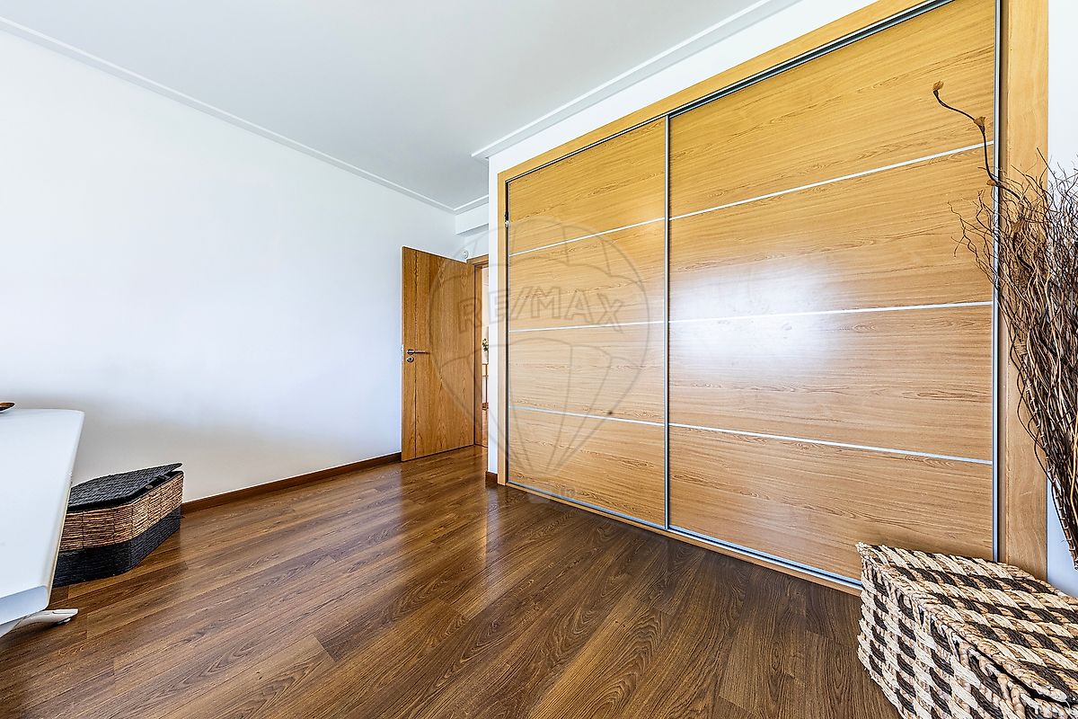 Apartamento T4 à venda em Santo António da Charneca, Barreiro — foto 12