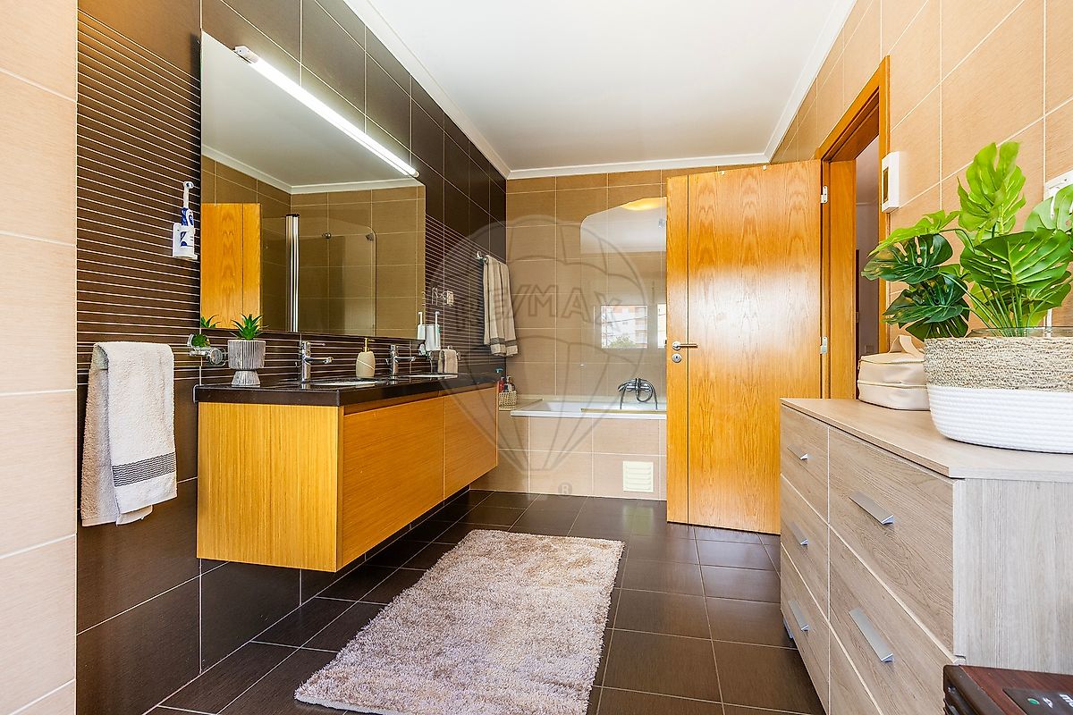 Apartamento T4 à venda em Santo António da Charneca, Barreiro — foto 28