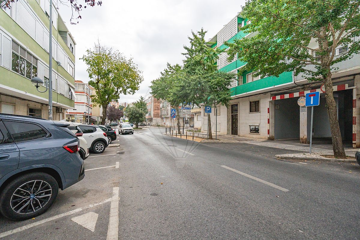 Apartamento T2 à venda em Águas Livres, Amadora — foto 17