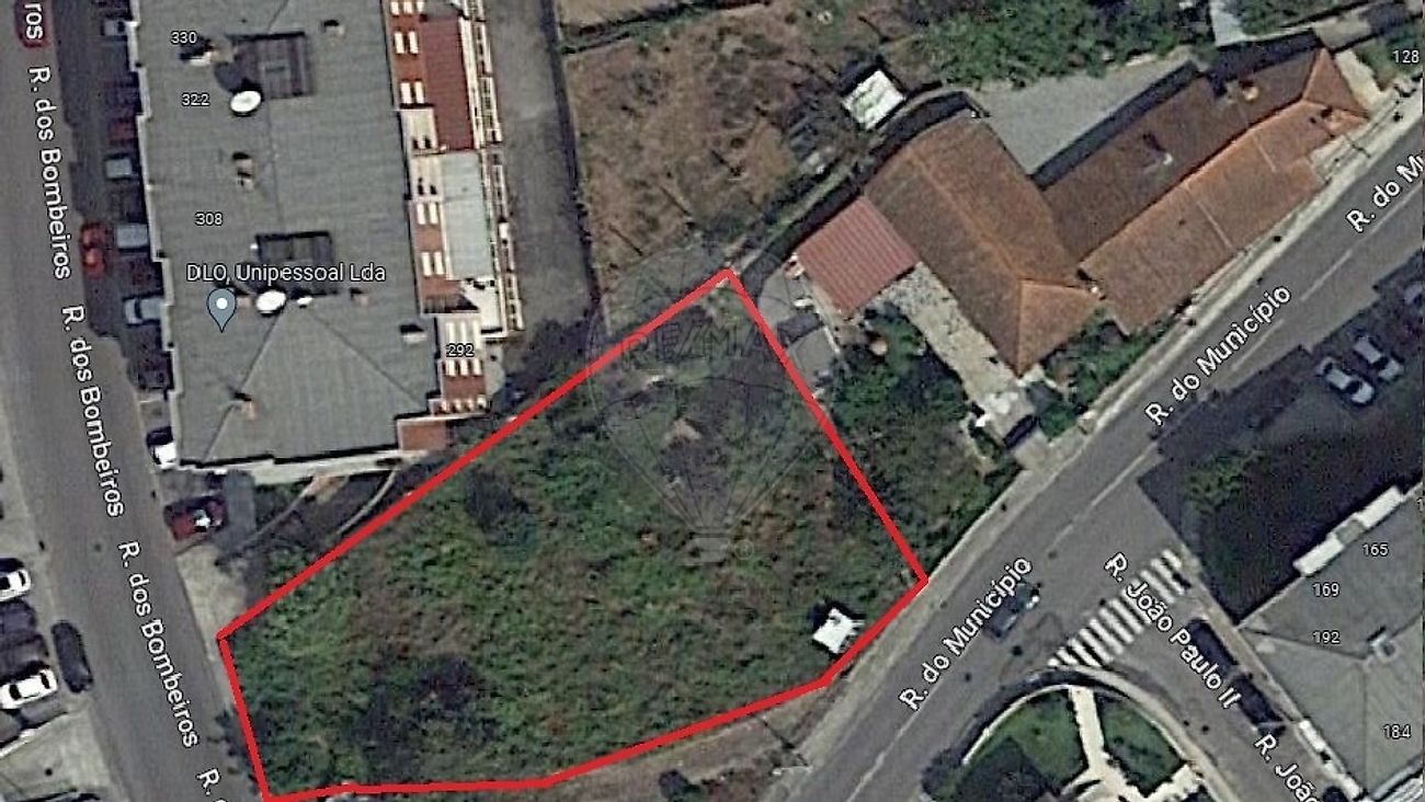 Land for sale in Vila Verde, Portugal — €435,000