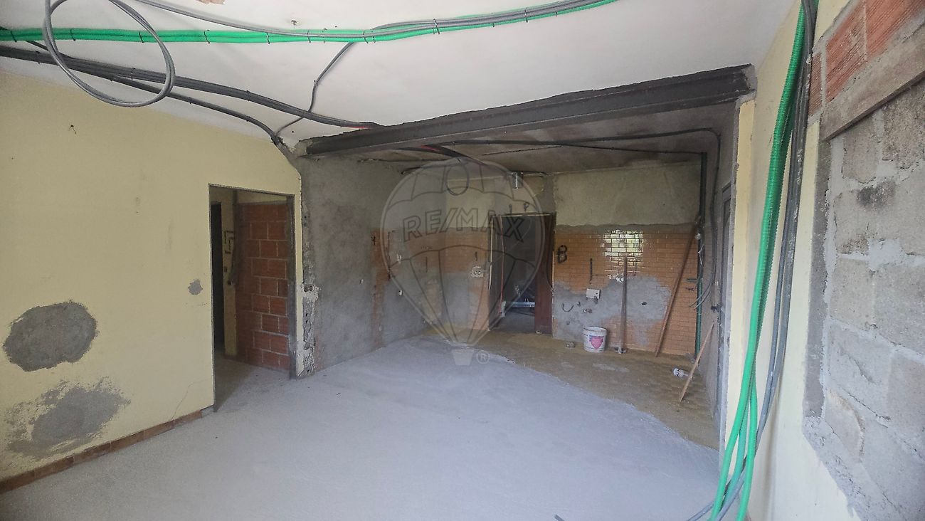 listing 123001103-226 picture-0