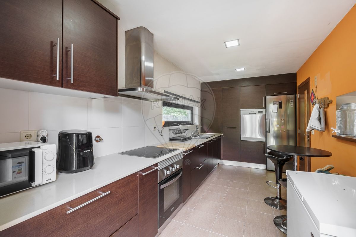 listing 123001034-1556 picture-0