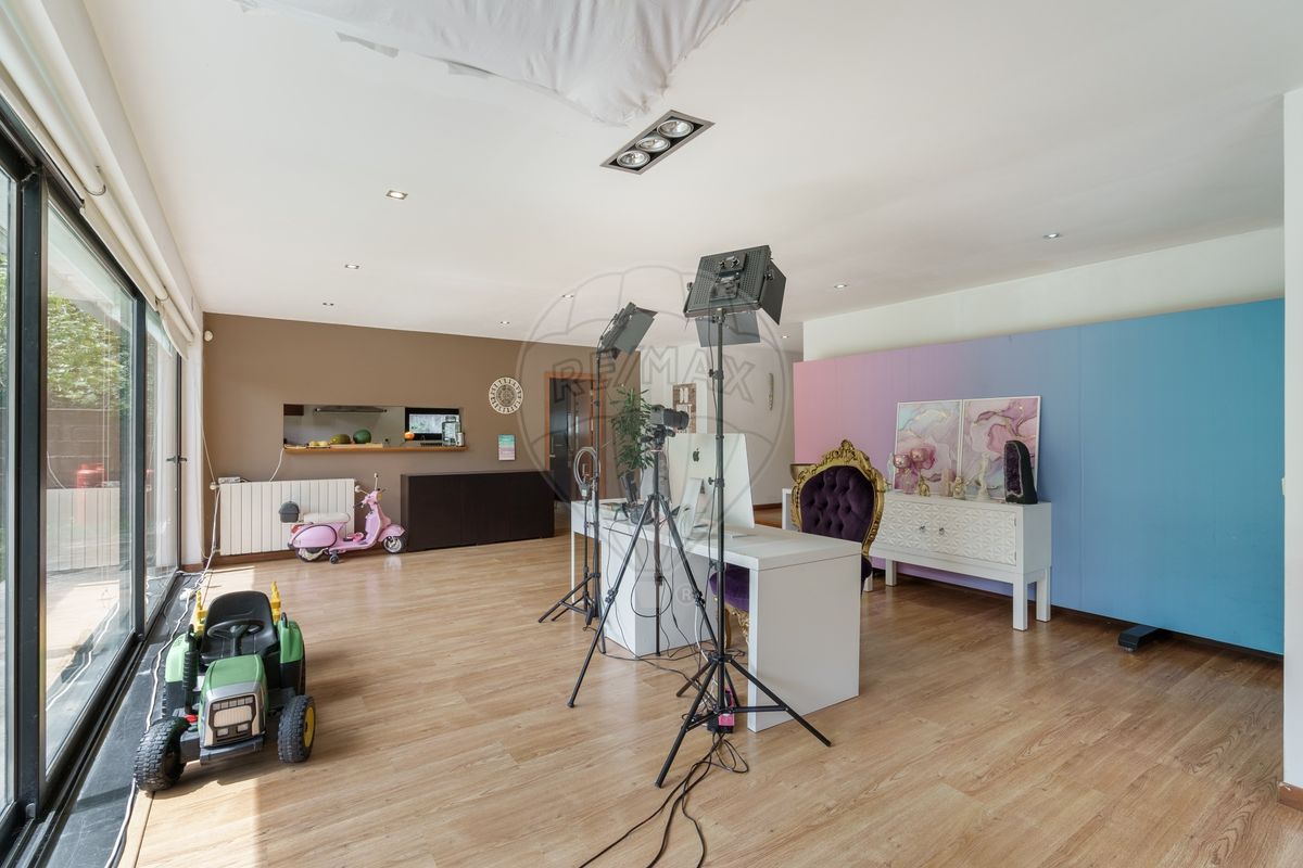 listing 123001034-1556 picture-0